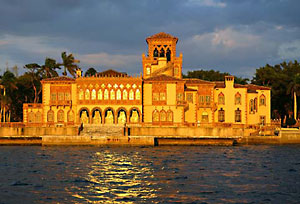 Ca' d'Zan is the palatial estate of circus czar John Ringling.