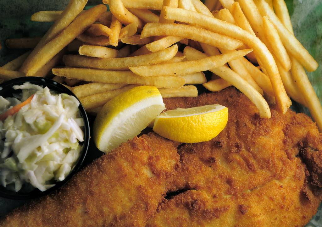 Fish & chips is served at Lynches Pub & Grub. (Sarasota Herald-Tribune photo by Dan Wagner)