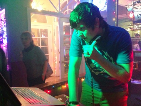 DJ MajorRag3r.
