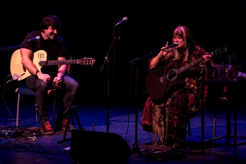 Melanie with son 2013 by Richard Beukelaar