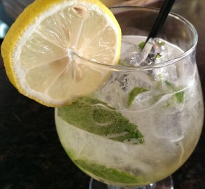 Bushmills Whiskey Smash close CROP