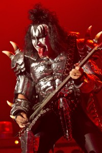 Kiss AP 2012